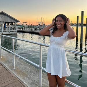 Meet your Posher, Emma